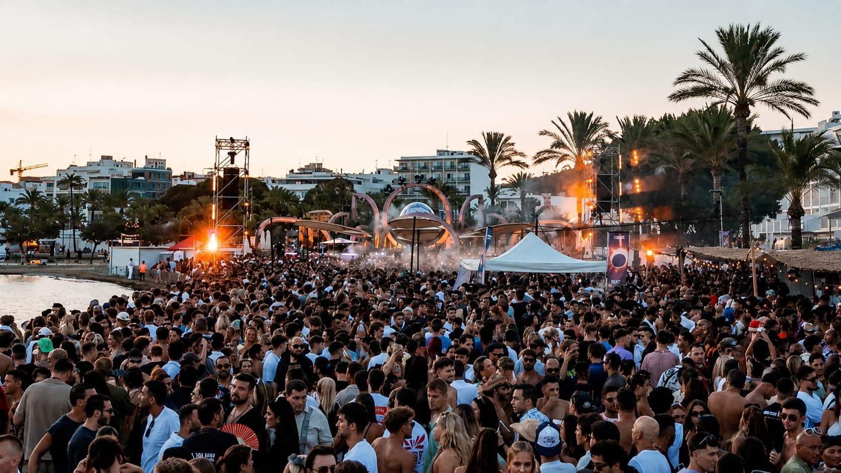 Feels Like Festival: 5.000 personas pagando cashless bajo el eclipse total de Ibiza
